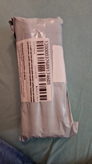 Ae492ed36d3044d708da623b8d9808d90V.jpg